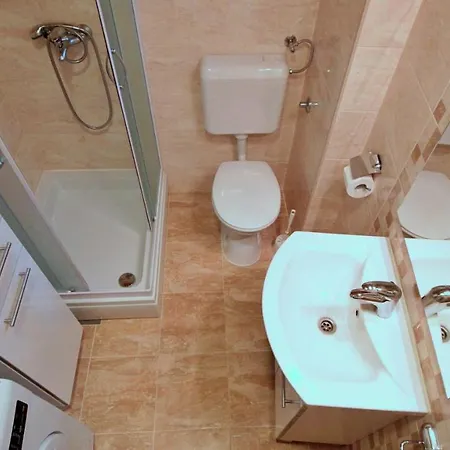 Jozo Holiday home *