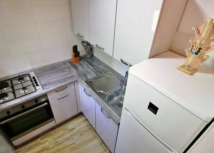 Jozo Prázdninový dům *